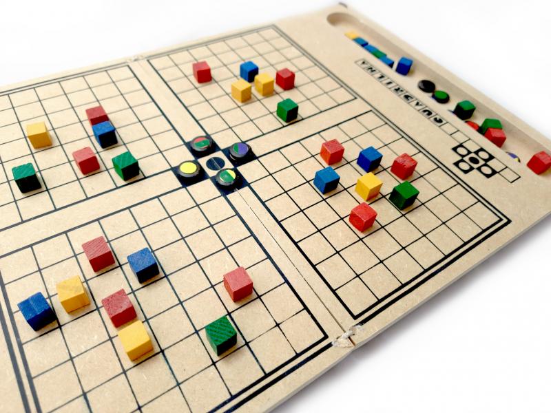 Jogo Ludo Tabuleiro Educativo Madeira MDF Clássico Sapinhos